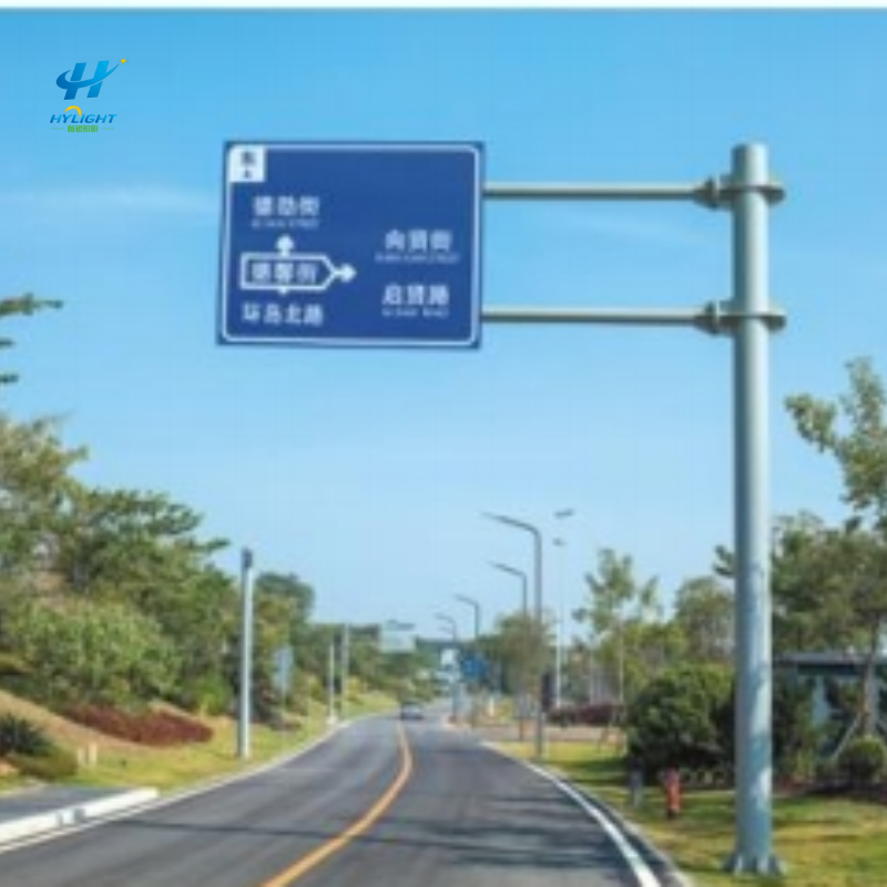 Traffic road signs monitoring 5m traffic signal light poles